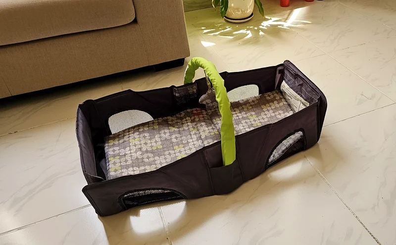 Portable changing mat/play mat632048635287071115