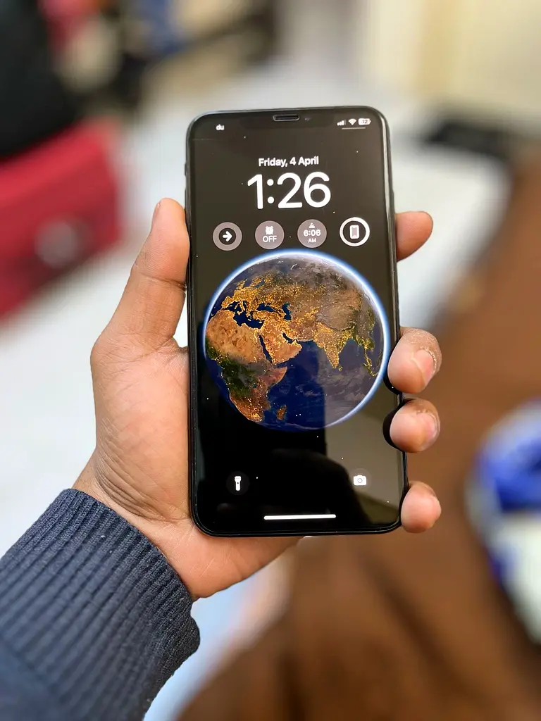 Apple iPhone – Perfect Condition, Unbeatable Price!