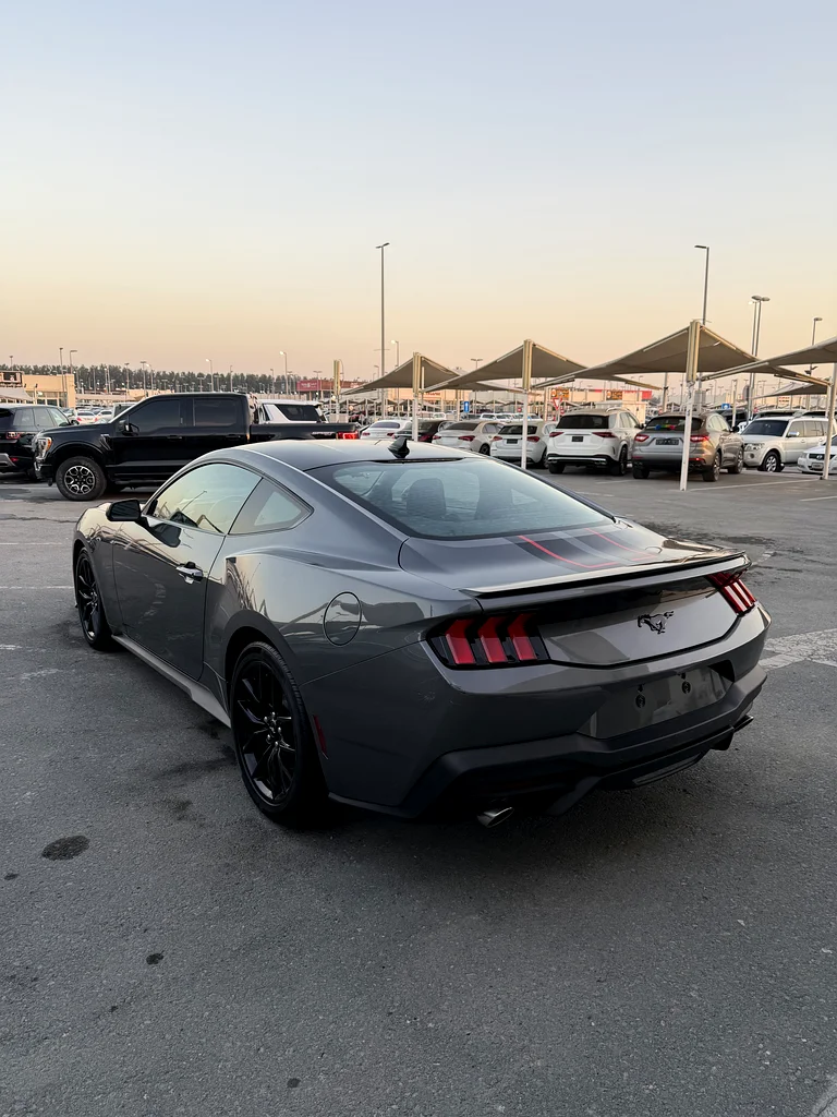 Ford mustang 202463150948447746113