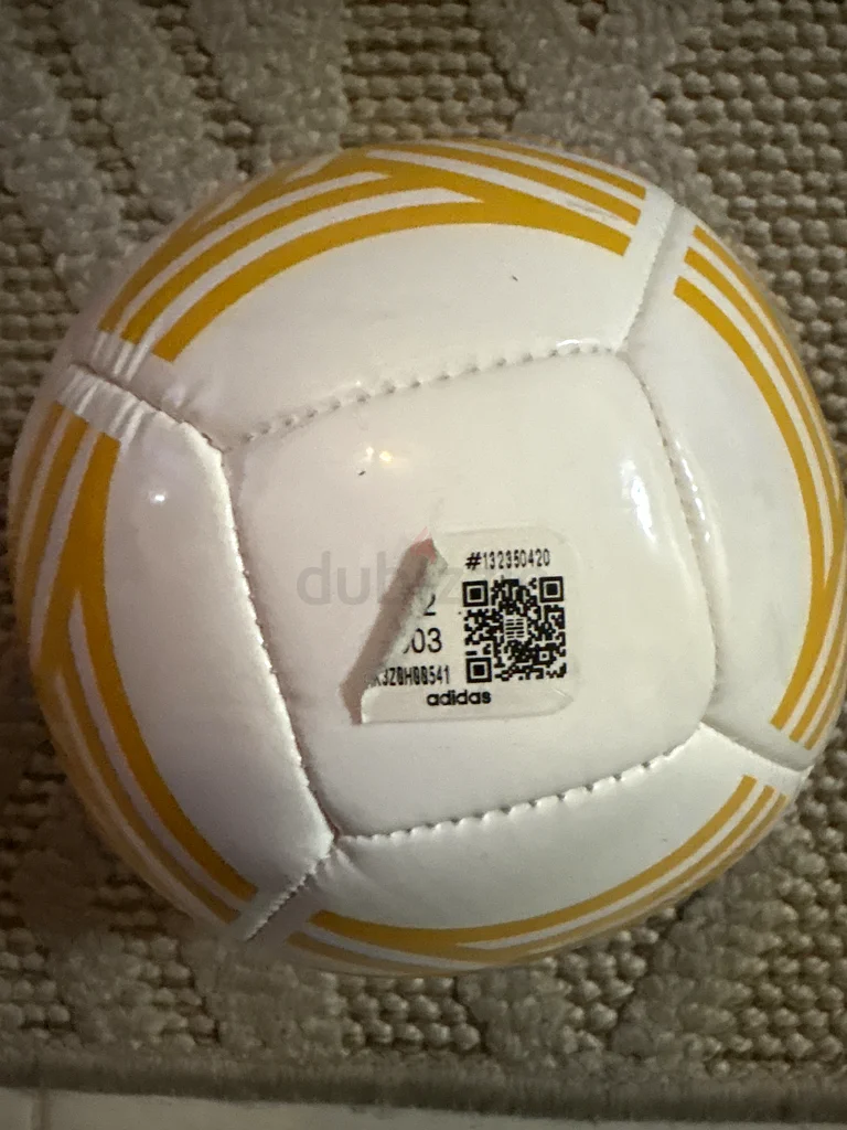 كرة قدم ريال مدريد الأصلية من أديداس63247249398401112