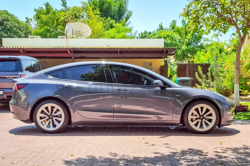 AED 1809/month | 2023 Tesla Model 3 Long Range | GCC Specs | Ref#30674863176169502210113
