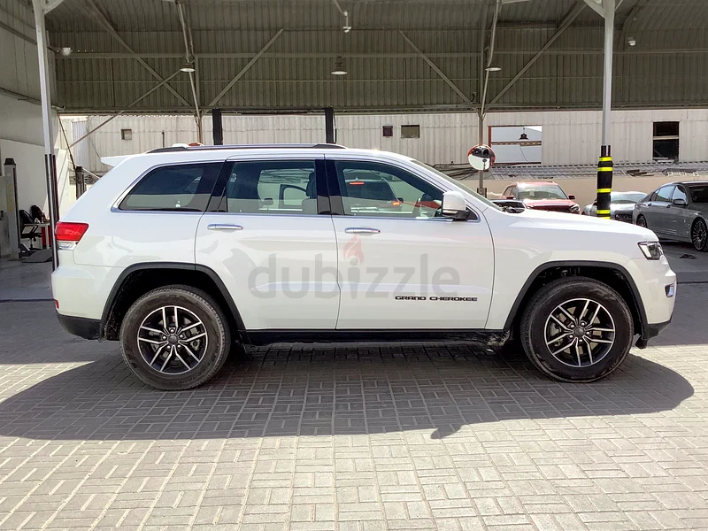 AED 1292/month | 2019 Jeep Grand Cherokee Limited | GCC Specs | Ref#29960263152288027649112