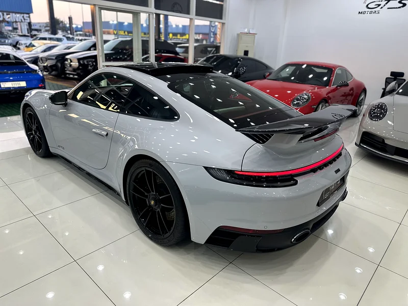 Porsche Carrera / 911 GTS 2024 GCC WITH KIT FSH UNDER WARRANTY 05-2027 NO Scratches 100 %63226737735683113