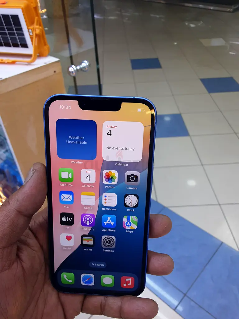 Iphone 13 128gb (93 % battery) waterproof original warranty