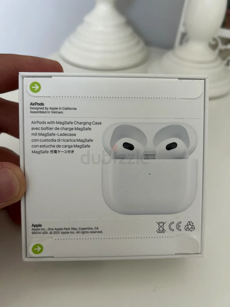 AirPods 3rd generation63179381016321112