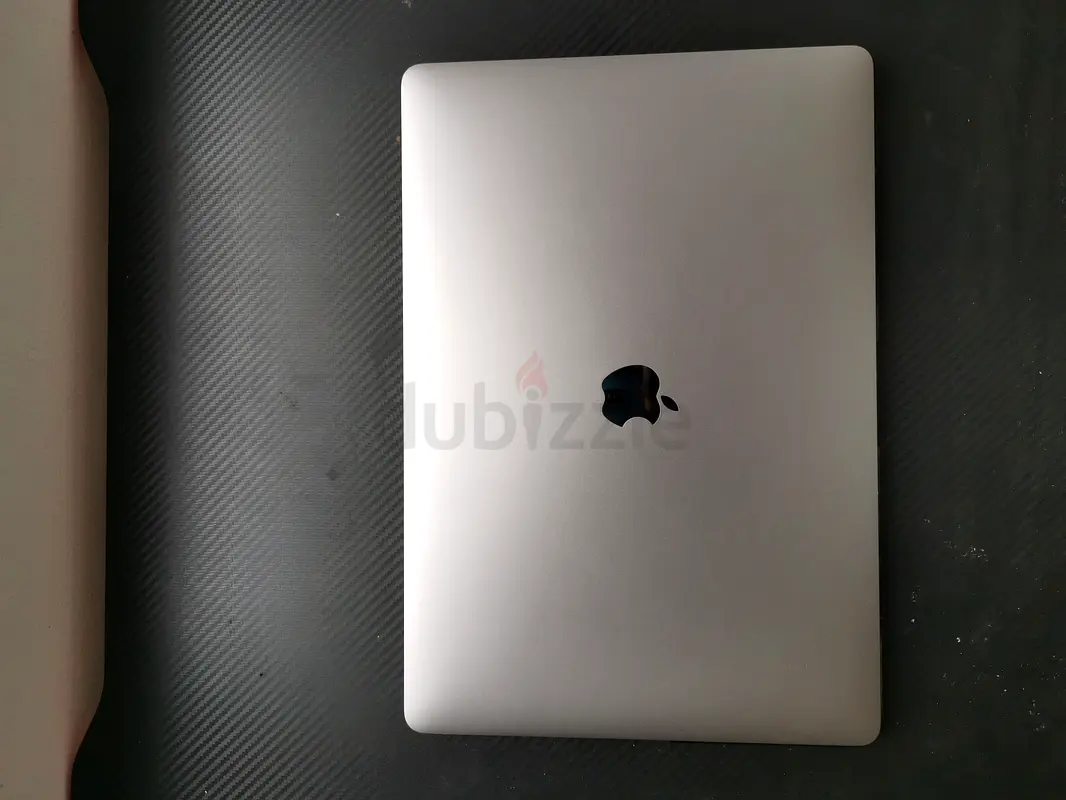 MacBook PRO 15inch 2018 for sale63255537257729116