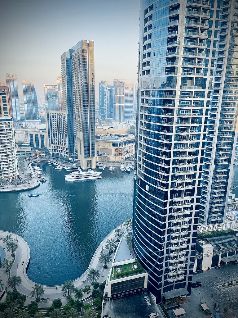 نُزل فاخر متاح للإيجار للإناث @ بأفضل سعر على الإطلاق63796680602498112