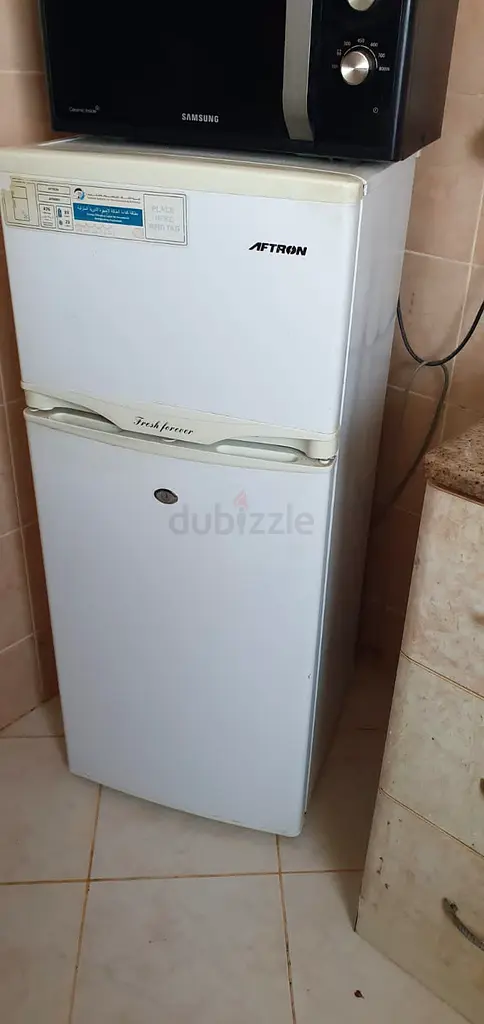 Refrigerator small availabe63251349304961113