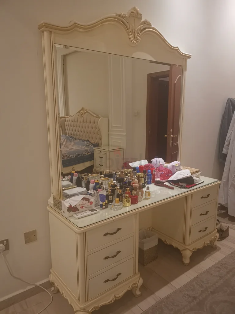 مجموعة غرفة نوم حديثة62864708008707112