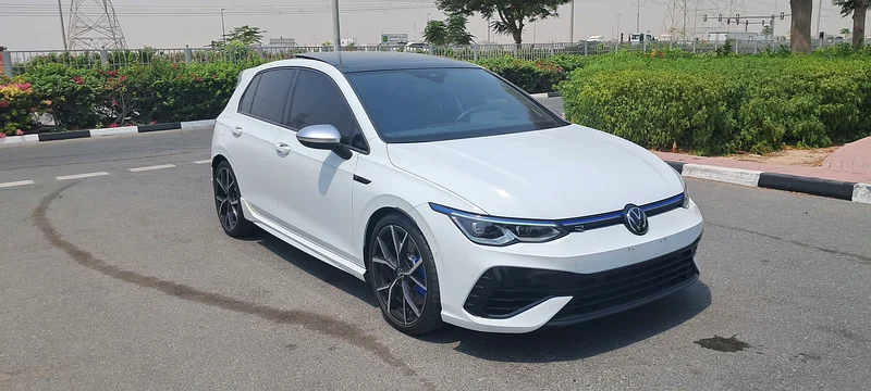 GOLF R 2023 FULL OPTION GCC SERVICE CONTRACT 60K KM +WARRANTY UNLIMIT KM AL NABOODA +NO REPAINT 100%63151842482947112