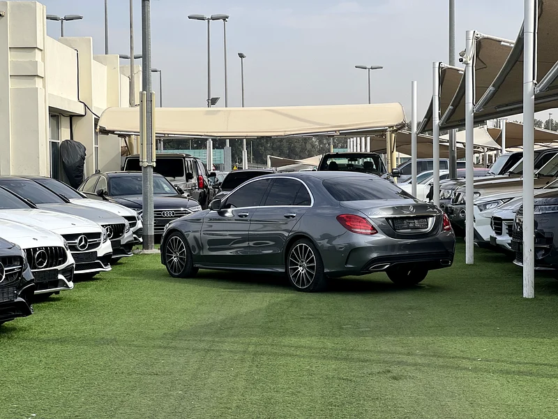 مرسيدس بنز C200 AMG نسخة دول مجلس التعاون الخليجي، خيار كامل63231640826369114