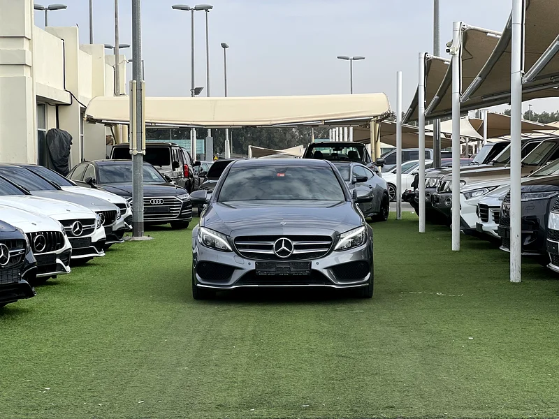 مرسيدس بنز C200 AMG نسخة دول مجلس التعاون الخليجي، خيار كامل63231640826369111