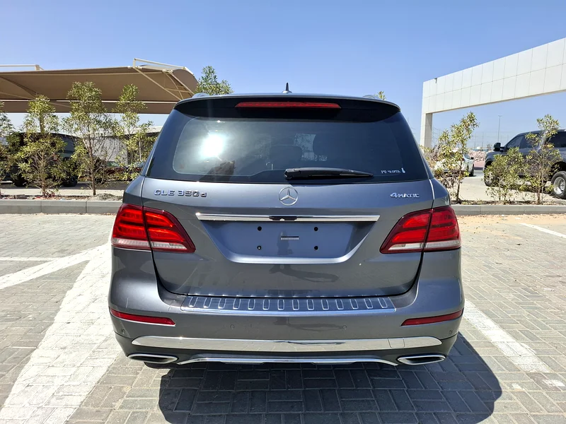 Mercedes-Benz GLE350D 2018 full option63164315024130114