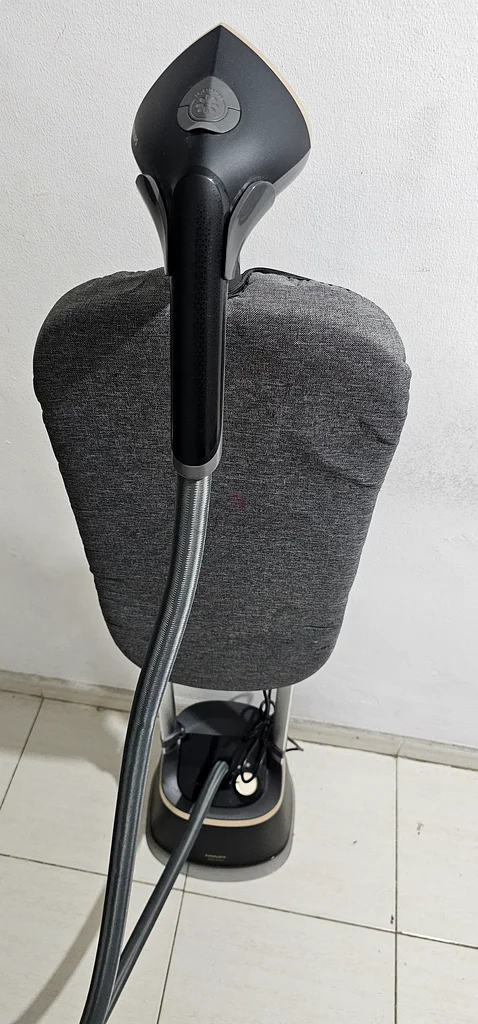 High-Performance Clothes Steamer for Effortless Ironing63167585018114113
