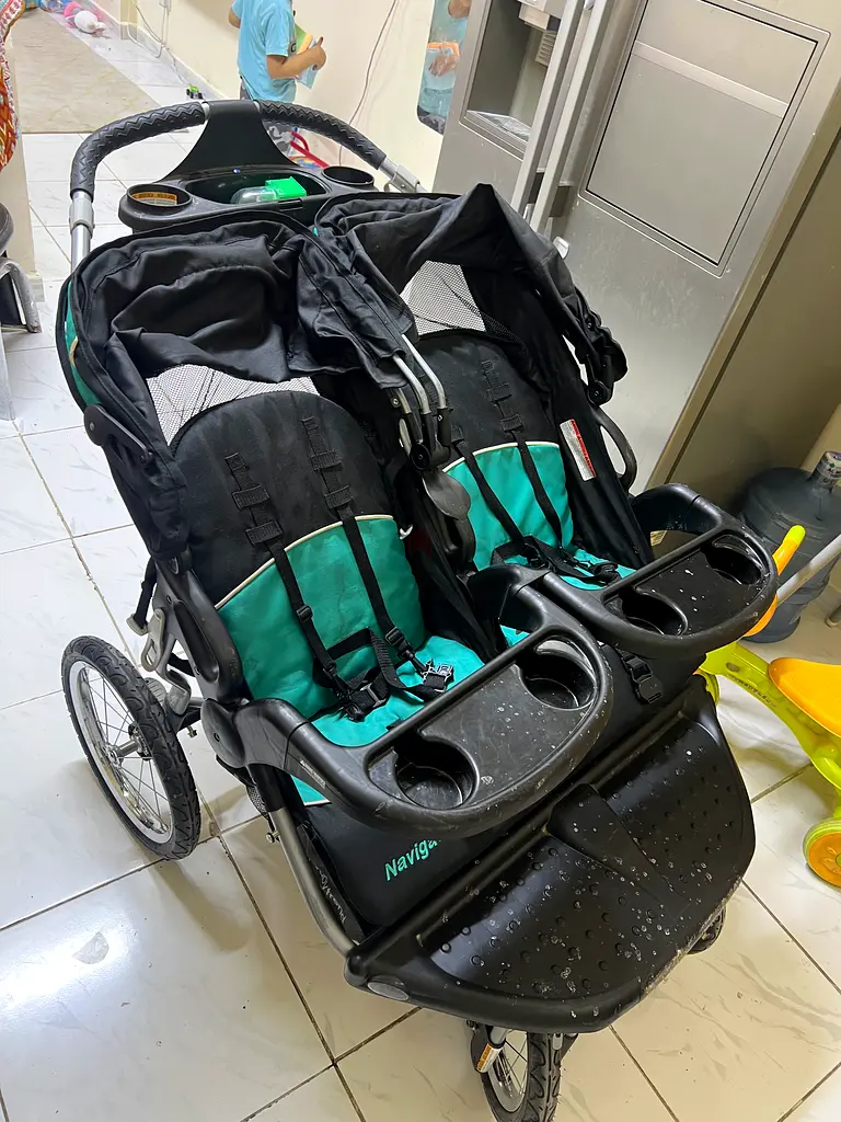 Durable Double Jogging Stroller for Active Parents!63205356697473110