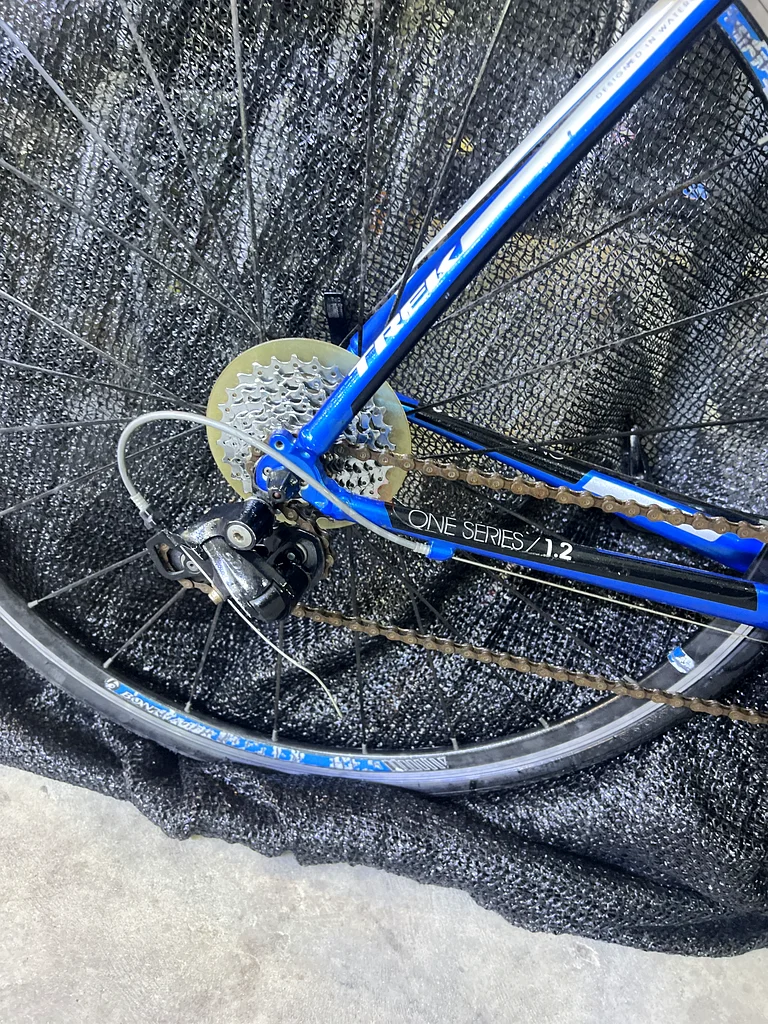 Road bike Trek or cycle63169470480897111