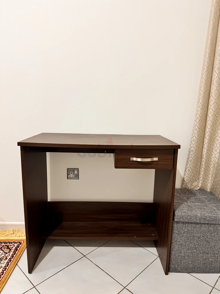 Wooden Study Table with Drawer and Chair (1 person)63219827057410113