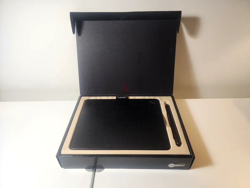 Wacom Intuos Comic, Black Creative Pen63262940004995112