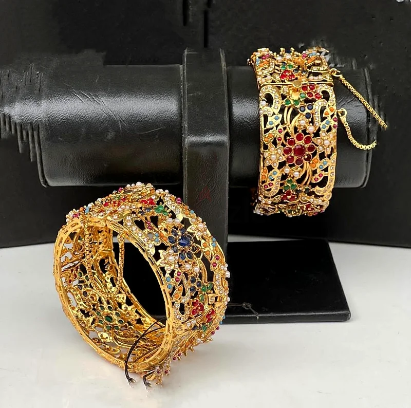 Bangles Pair Goldplated63232164708481111