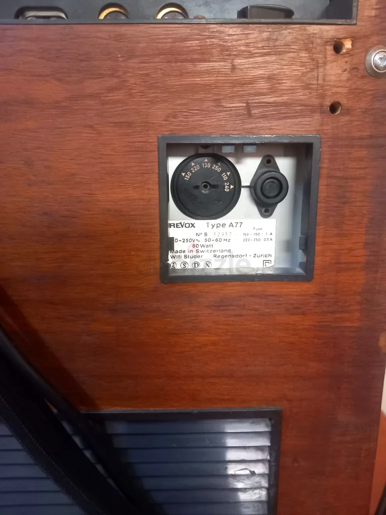 جهاز تسجيل شريط Revox الكلاسيكي - مثالي لعشاق الصوت!63264096674817111