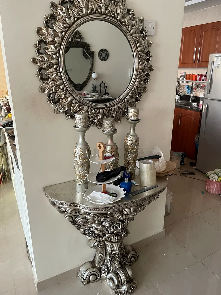 حامل أنيق مع مرآة632198254964491127