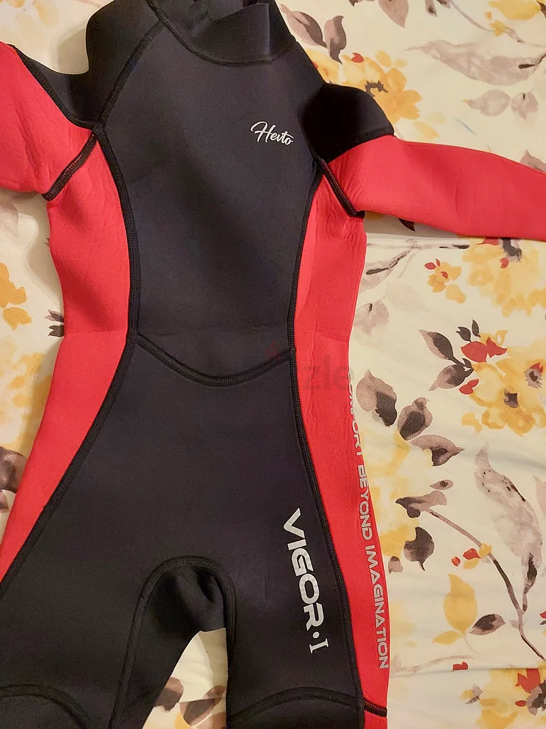 Wet suit ,swiming suit632416551443211128