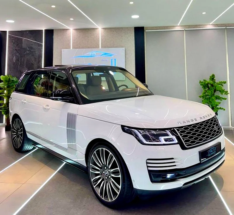 AUTOBIOGRAPHY SUPERCHARGED R R VOGUE | I GCC II FULLY LOADED II F.S.H || FREE OF ACCIDENTS || LOW MILEAGE63178882156162111