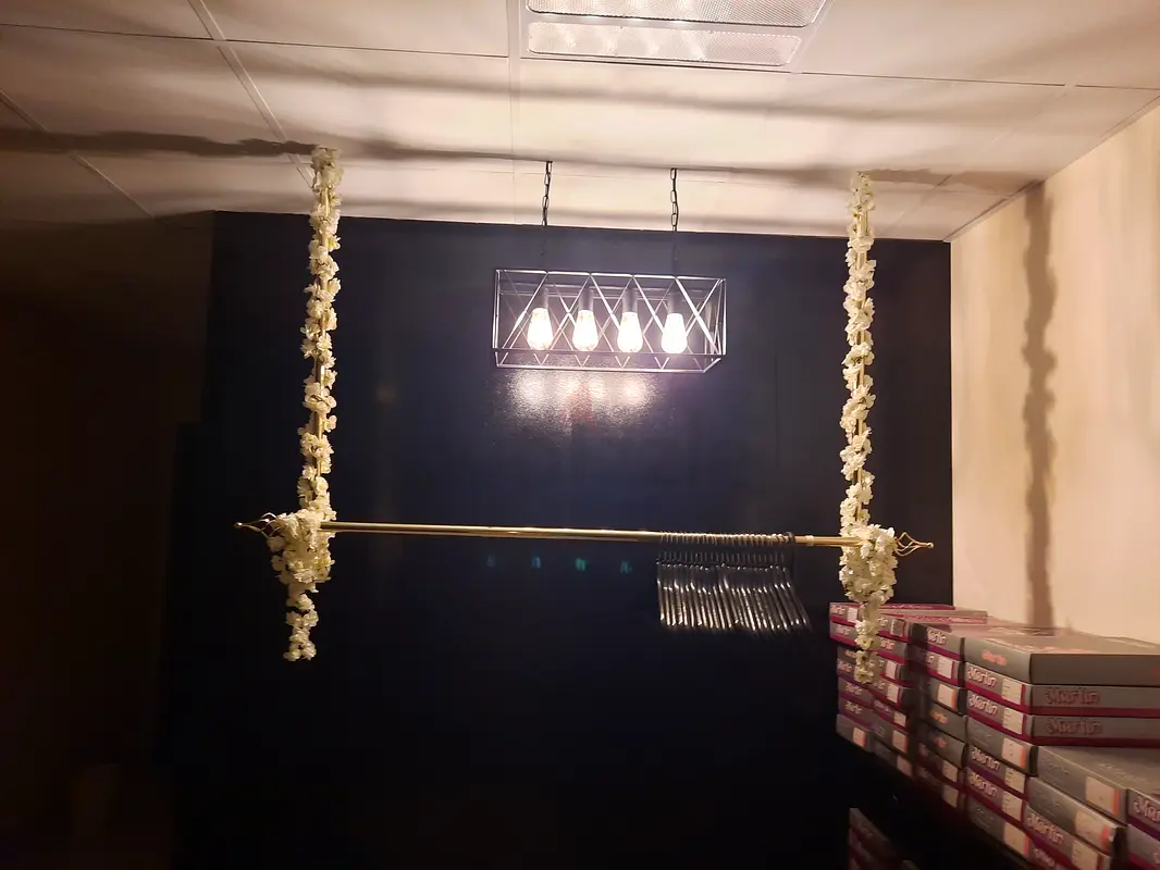 Elegant Vintage style hanging lamp