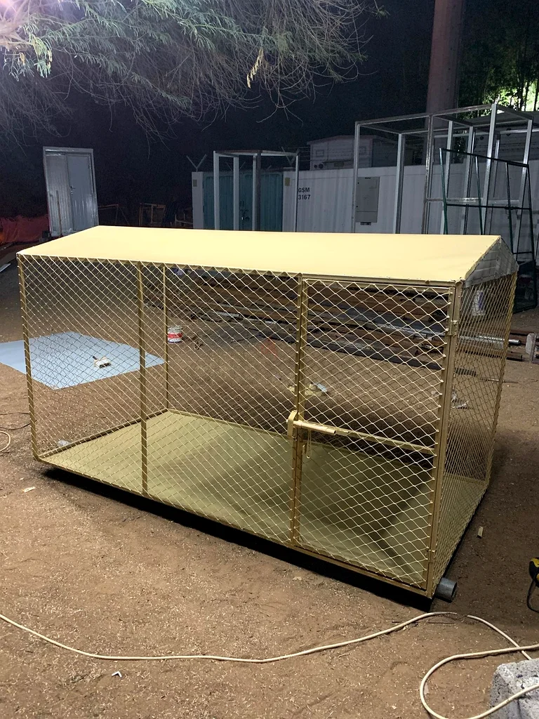 Dog cage62930650424961115