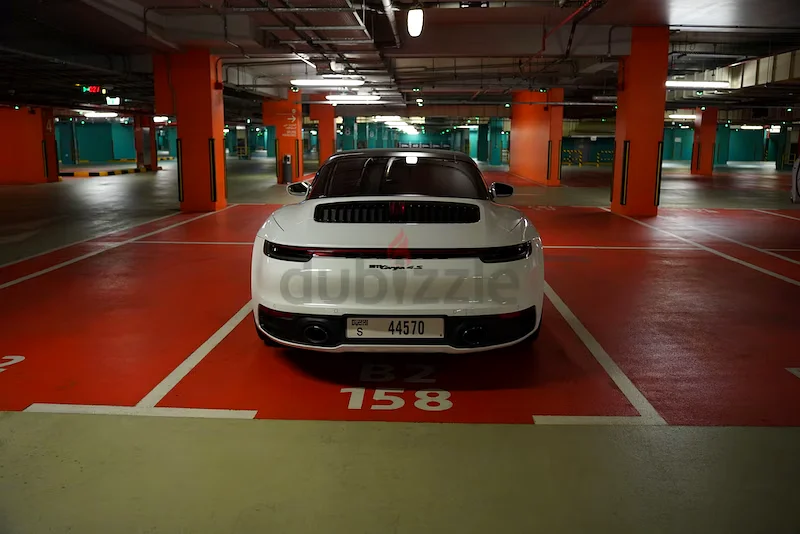 بورشه 911 992 تارجا 4S63225701608066113