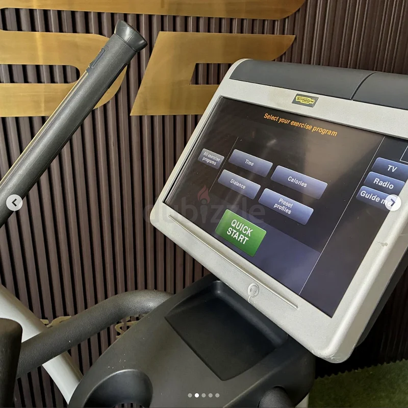 Technogym Crossover with Visio Web Touchscreen63172672444930112