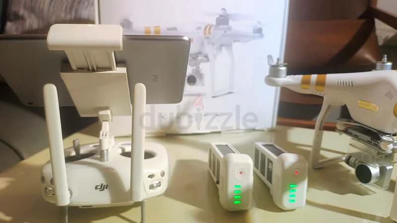DJI PHANTOM 3 PRO (BRAND NEW)63265098766977112