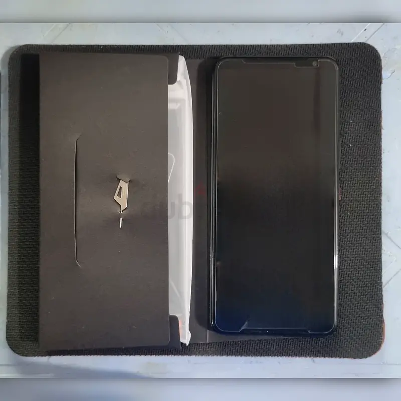 ASUS ROG 3