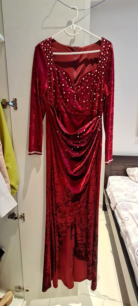 حفلة تنكرية63239080744577111