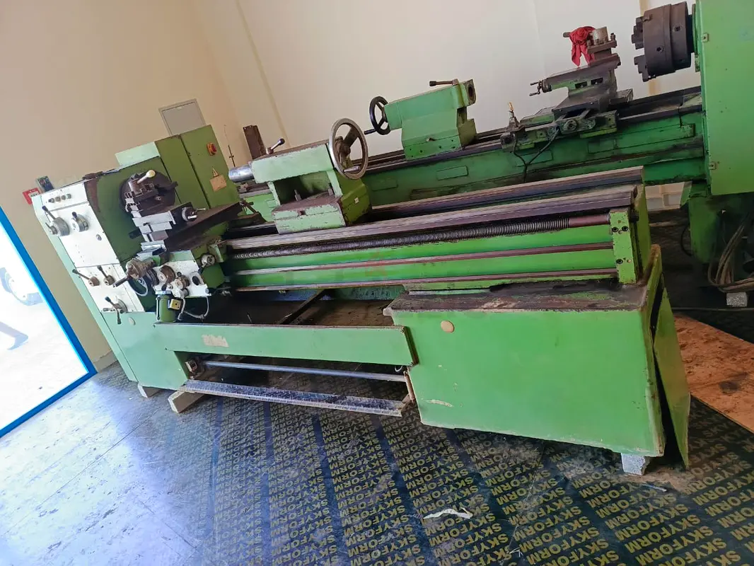 Lathe machine for sale