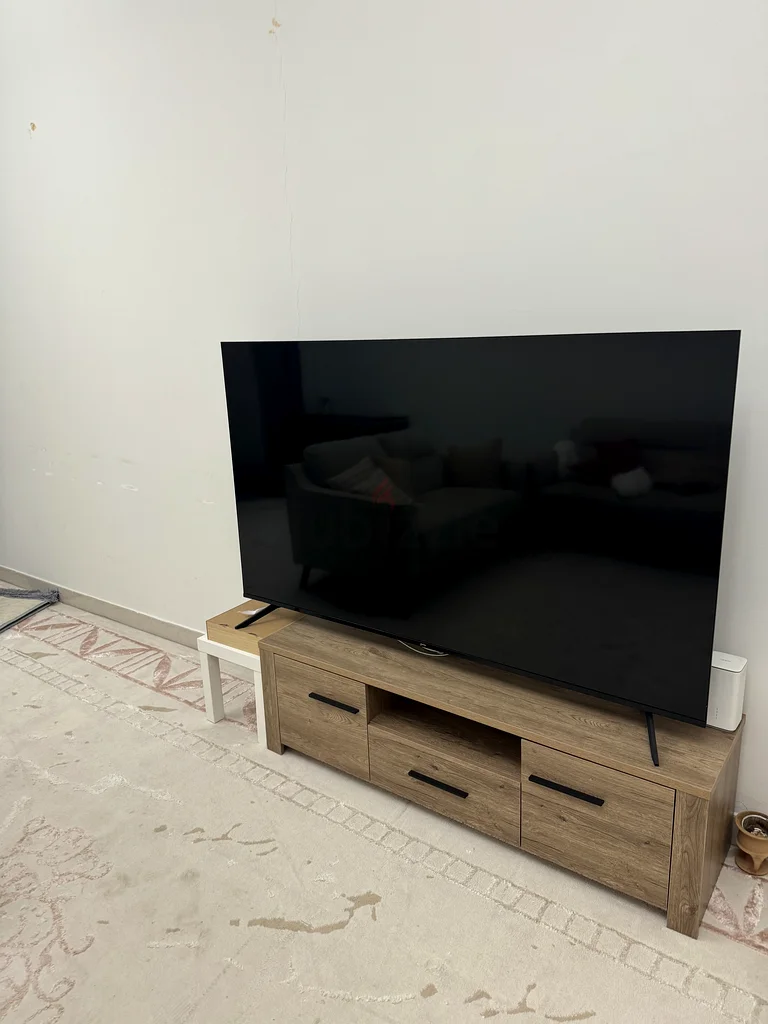 Sleek 75 LED TV for Sale - Amazing Clarity!63165715060097111