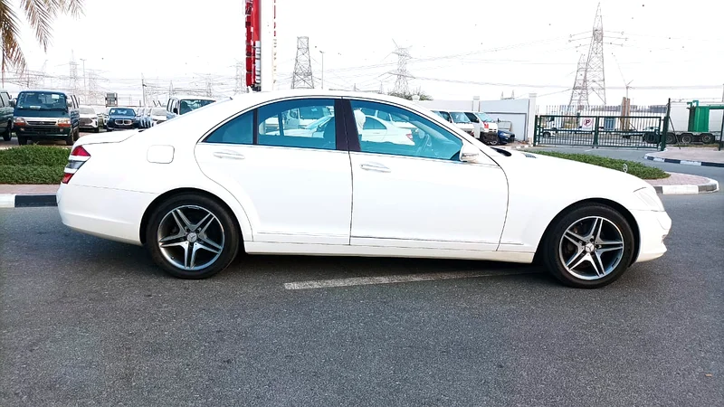 مرسيدس بنز موديل S550 سنة 2006 بحالة جيدة مستوردة من اليابان63163391727107113