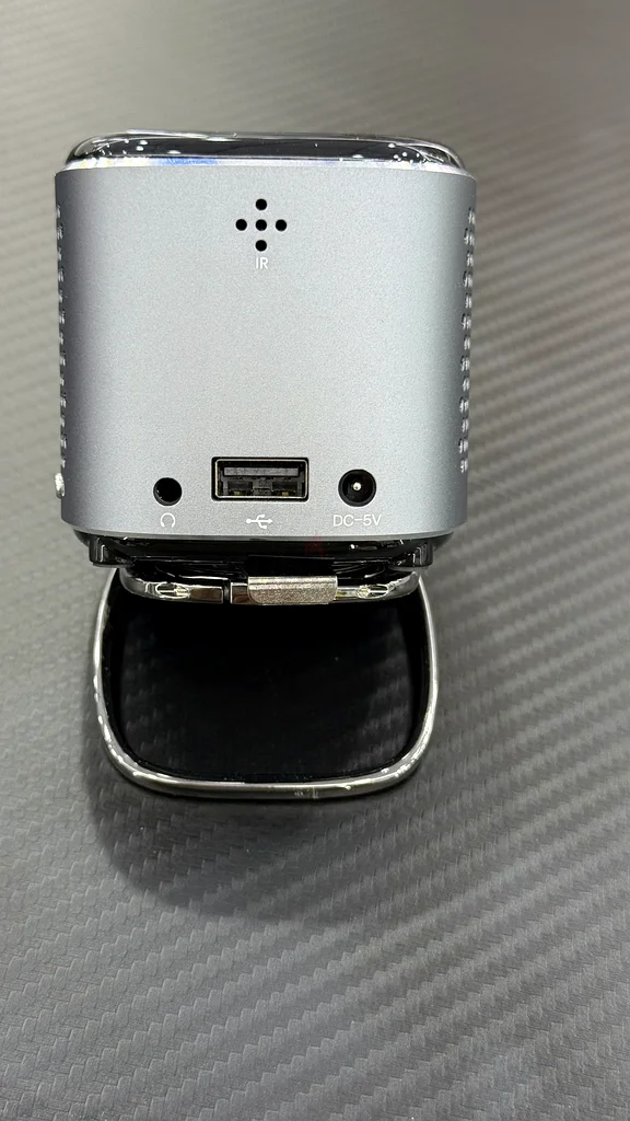 Unbelievable MadeInGermany Mini DLP Projector With 4k Rendering Great Battery Amazing Performance63266527057282112