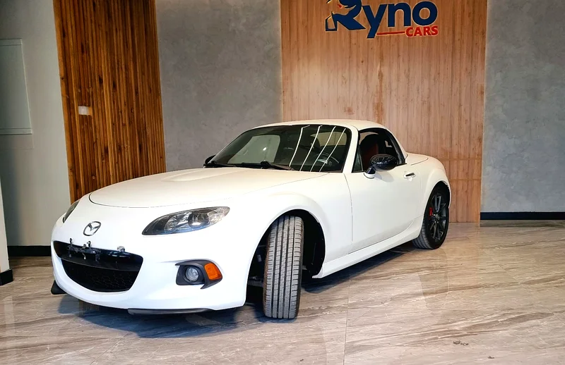 2014 Mazda MX-5 2.0L Hard Top Convertible// Gcc specs//– AED 3200063175262270211112