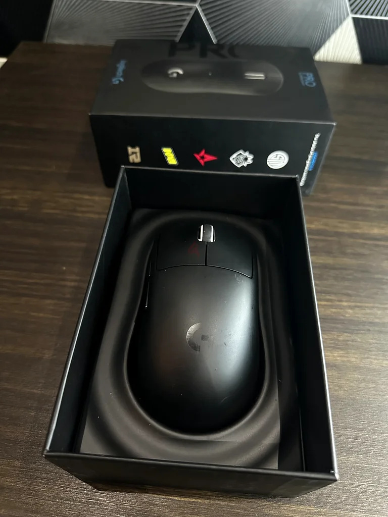 Logitech G Pro x Superlight Gaming Mouse63166654909443112