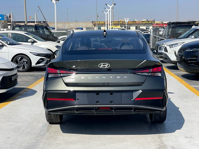 2025 HYUNDAI ELENTRA 1.5L63155090019715113