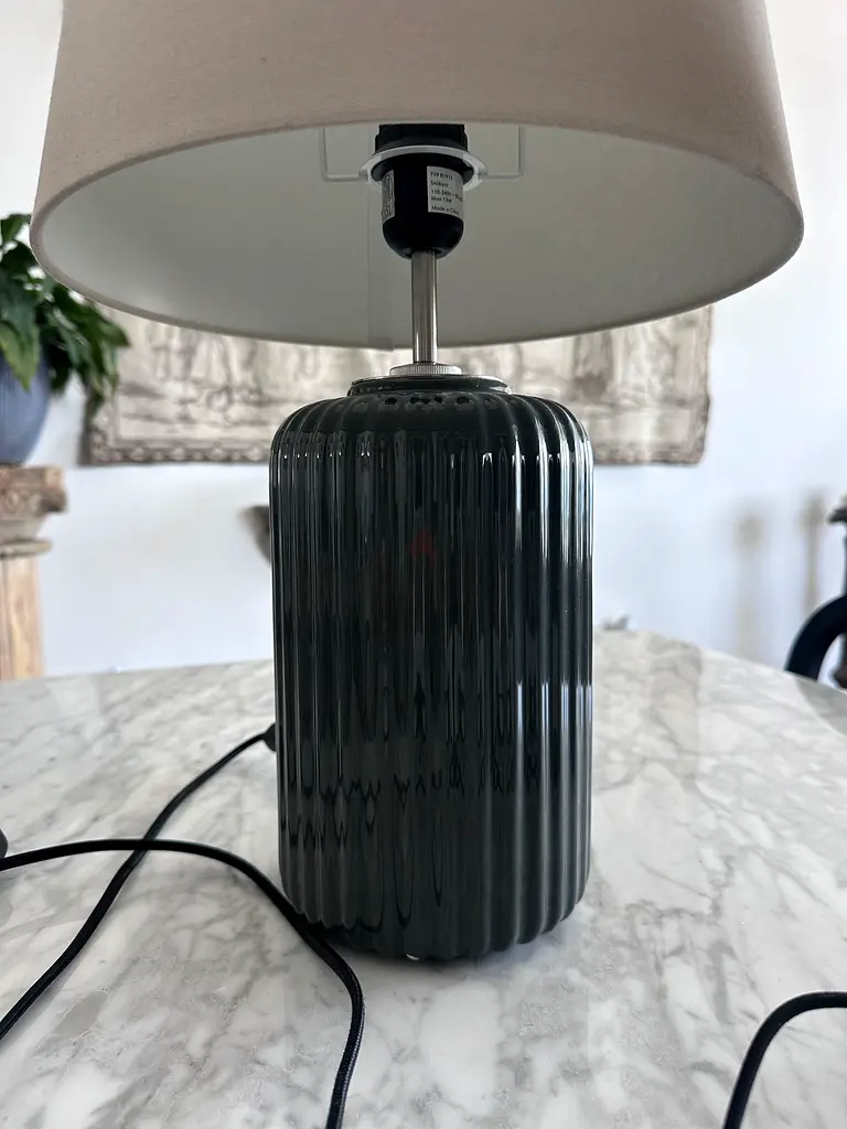 Table lamps63218811140354111