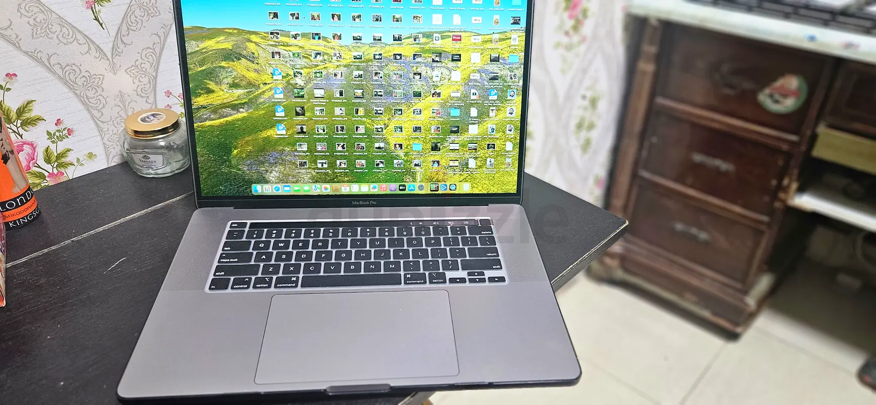 Macbook pro 16 inch63254995265923114