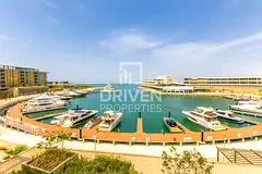 Luxurious Unit with Marina View | High Floor