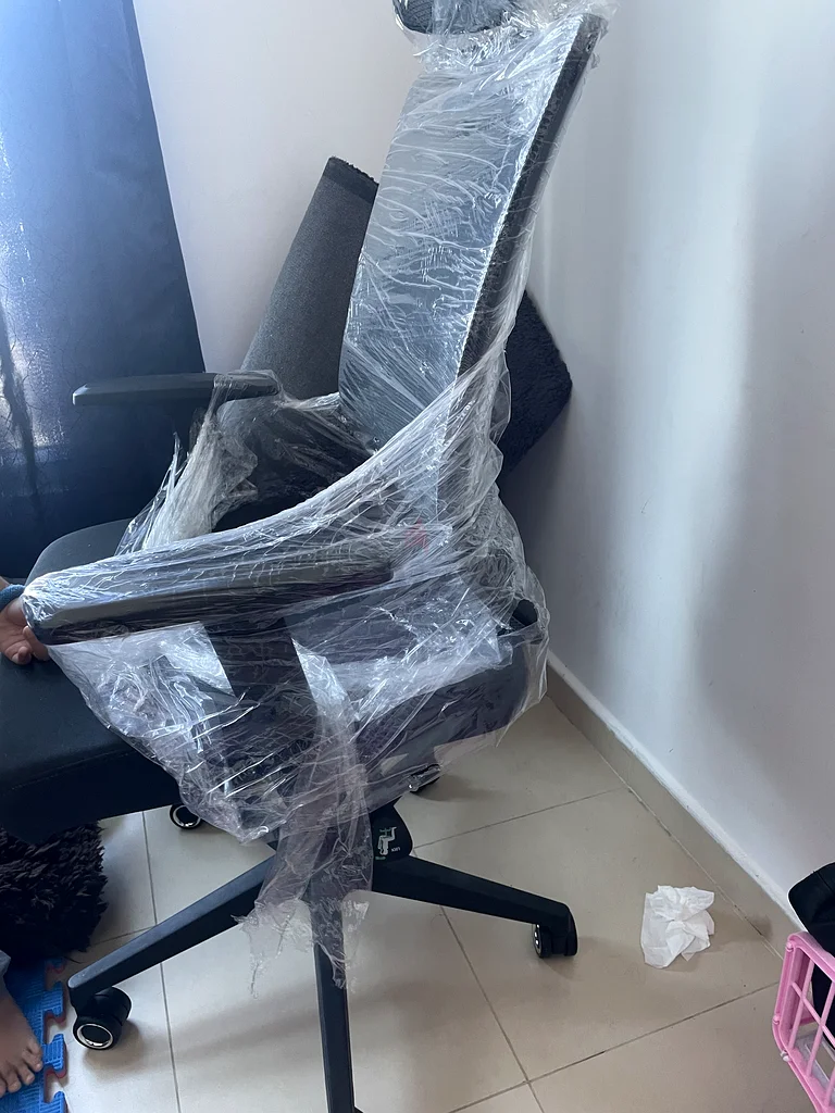 كرسي مكتب أنيق ومتين - غير معبأ، جاهز للاستخدام!63211913226497112
