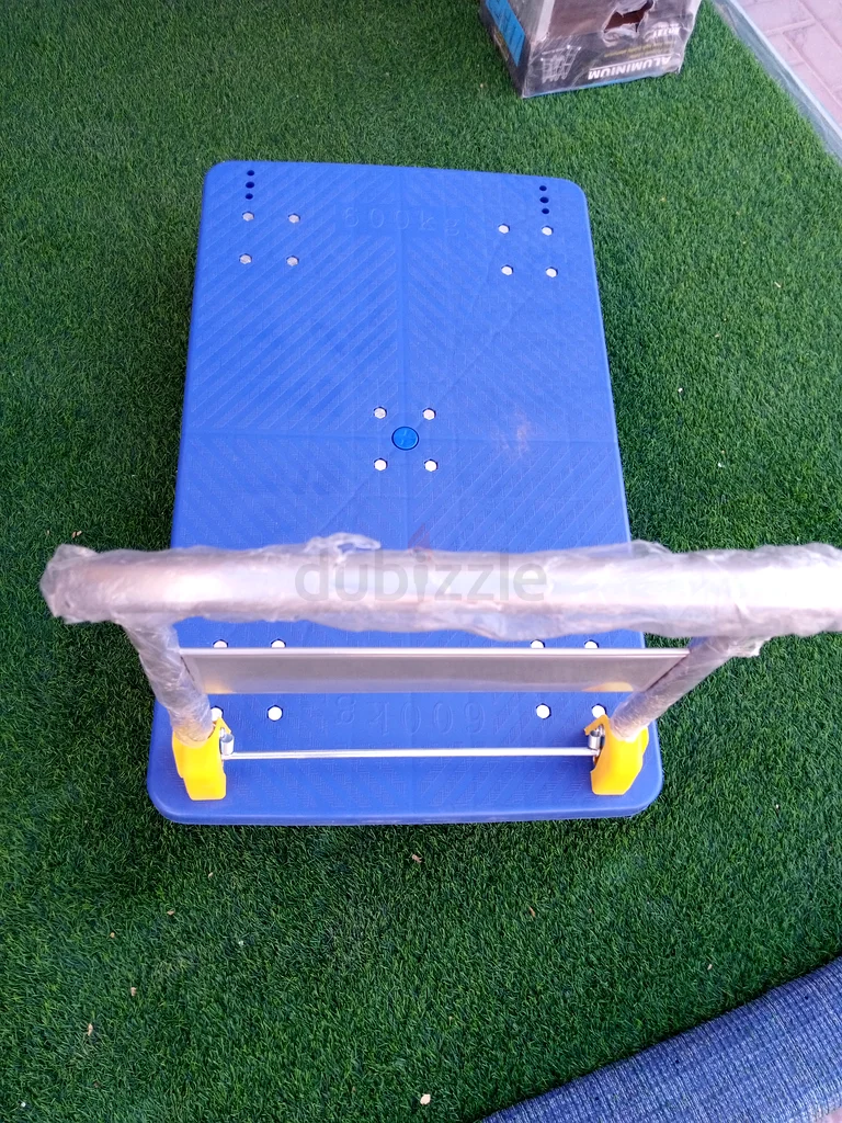 عربة بلاستيكية 600 كجم63219338378627111