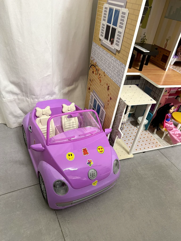 Doll house63205361723907113
