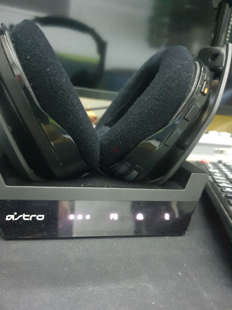 Astro a50 headphones63256064709377111