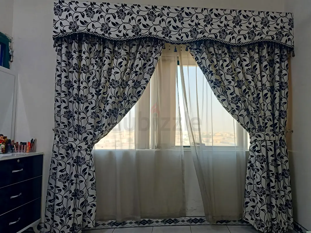 Curtains63220820113409111