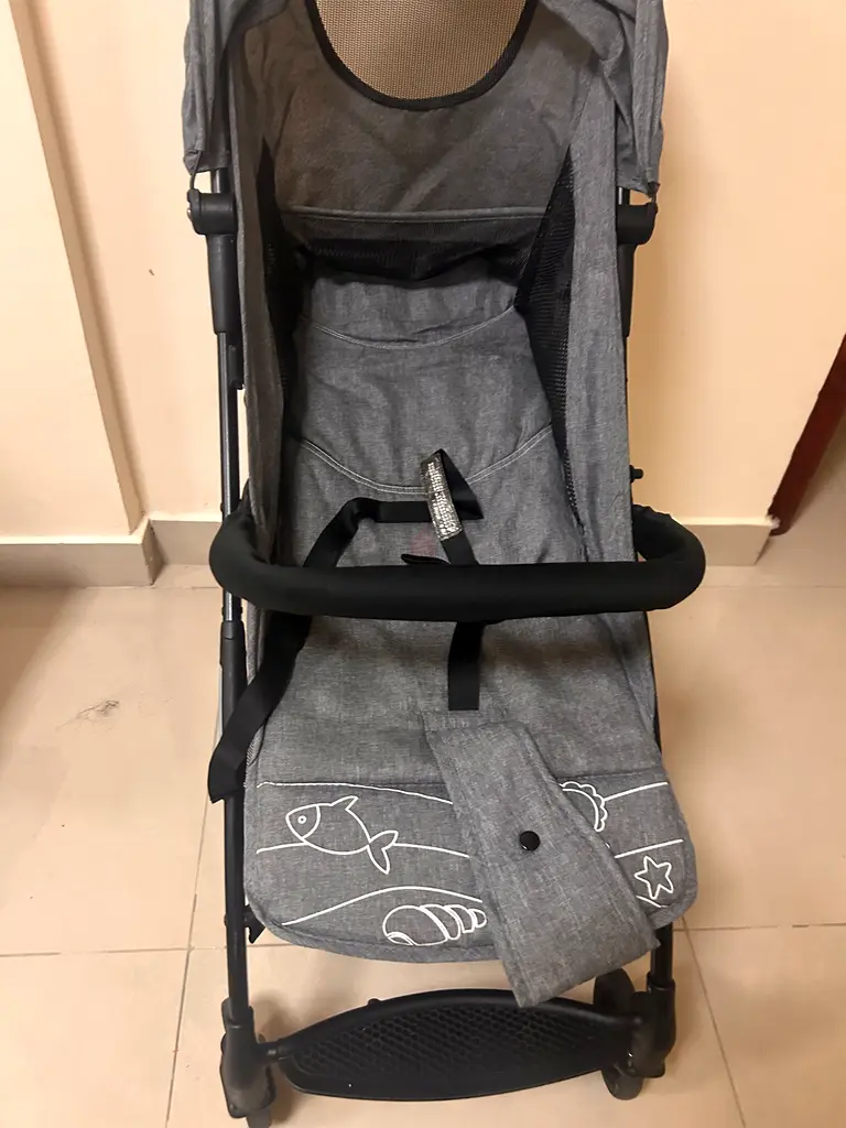 Two Baby strollers used less than 6 months63205885132161113